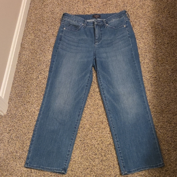 NYDJ Straight Leg Crop Women's Jeans in Classic Blue - Picture 1 of 3